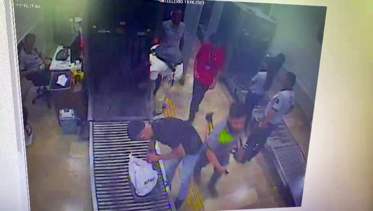 sifir-bir-oyuncusu-ulas-unal-hirsizlik-yaparken-yakalandi-4