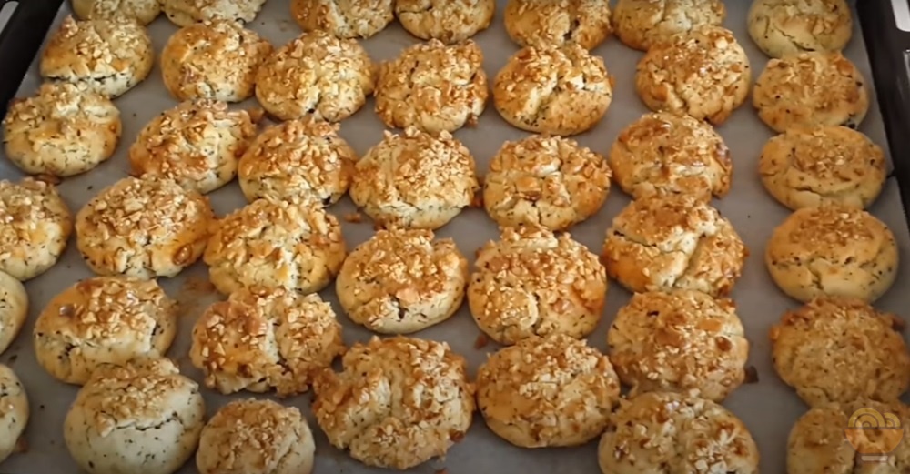 kiyir-kiyir-cayli-kahveli-kurabiye