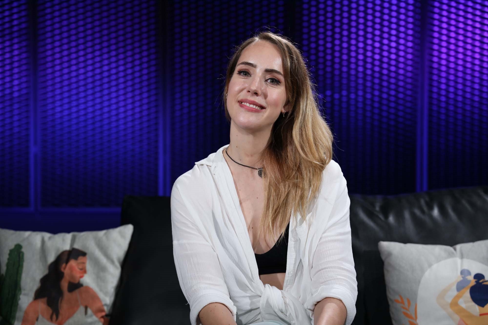 barbaroslar-akdenizin-kilicinin-rosasi-melisa-akman-elime-ilk-kez-kilici-aldigimda-soka-girdim-1654524138892