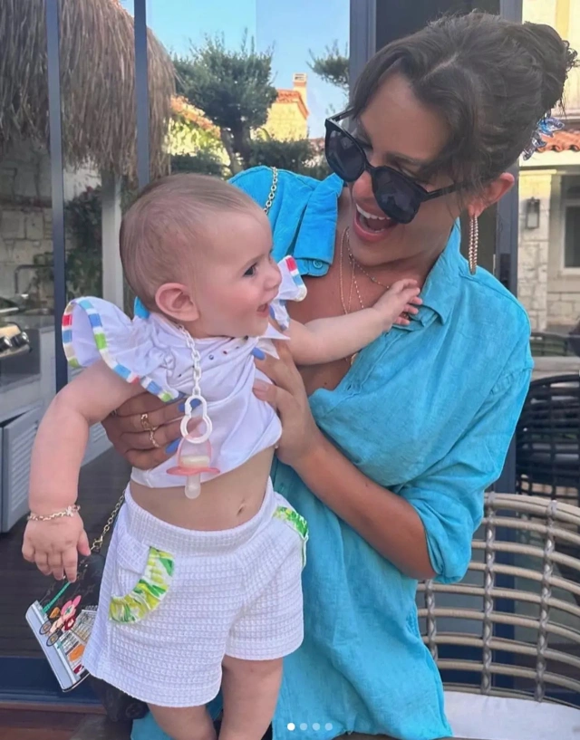 selin-cigerci-1-j8ai-001