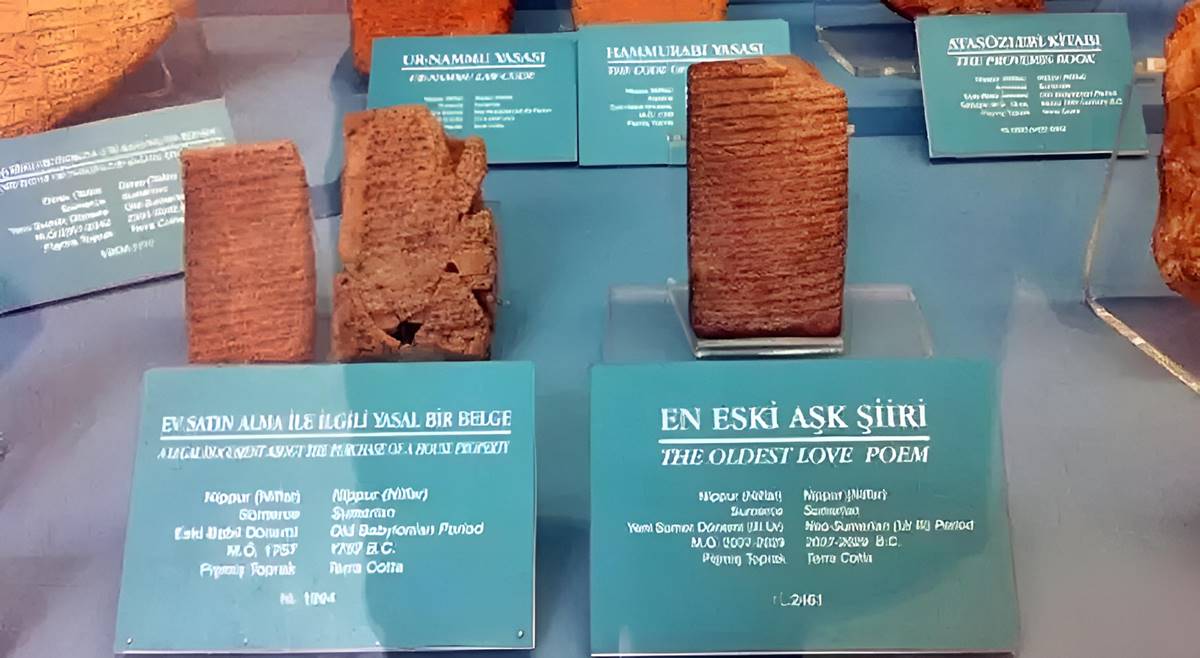 dunyada-yazilan-ilk-siir-1