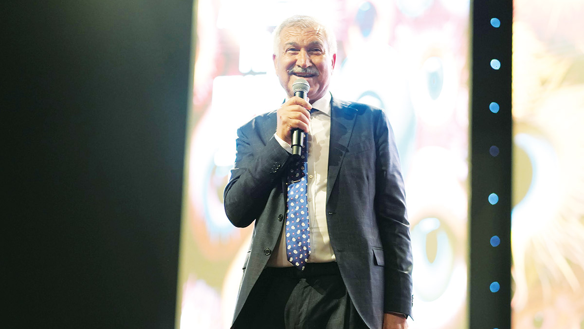 25kr02zeydan-karalar