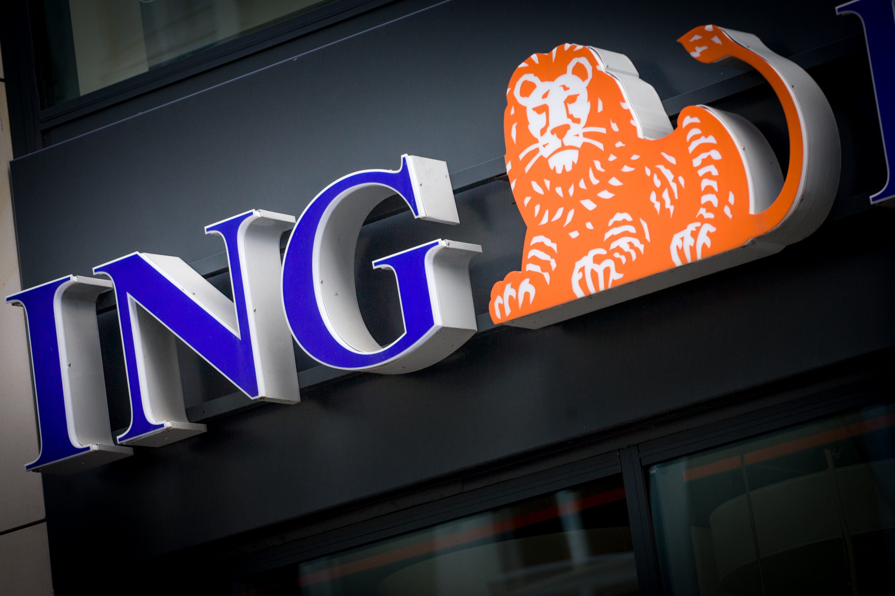 zp-20160418-zaa-n230-089