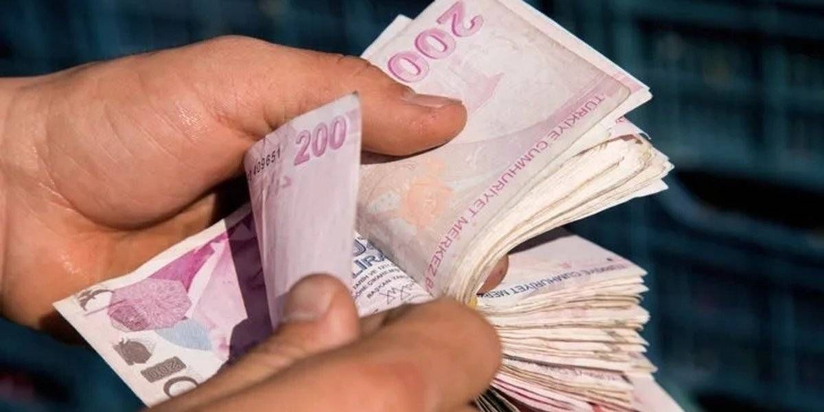 altin-dolar-degil-bankaya-atan-kazandi-mevduat-faizlerinde-yaris-basliyor-iste-kazandirdigi-miktar-3