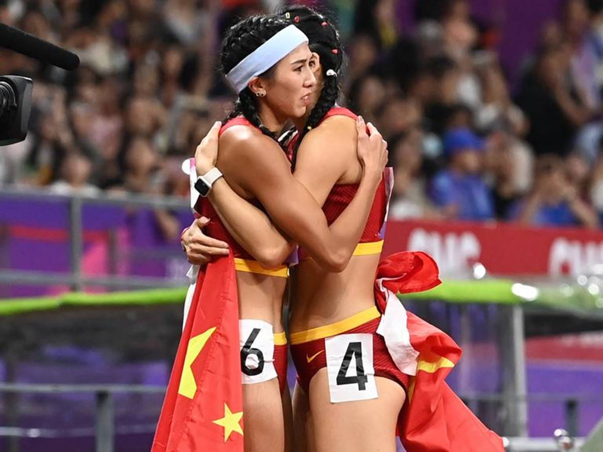 lin-yuwei-wu-yanni-cin-64-sayisina-sansur-3