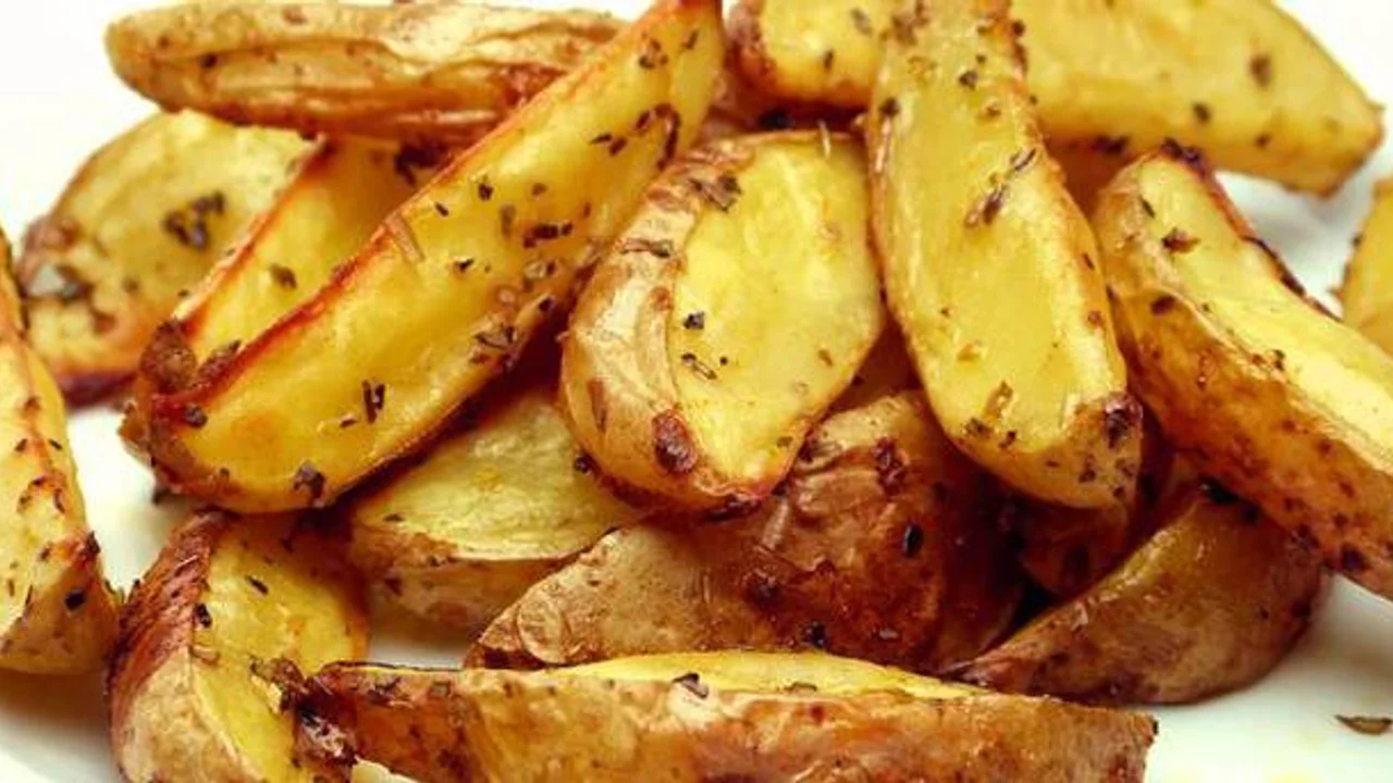 disi-citir-ici-yumusacik-firinda-baharatli-patatesin-sirri-20842-jpg