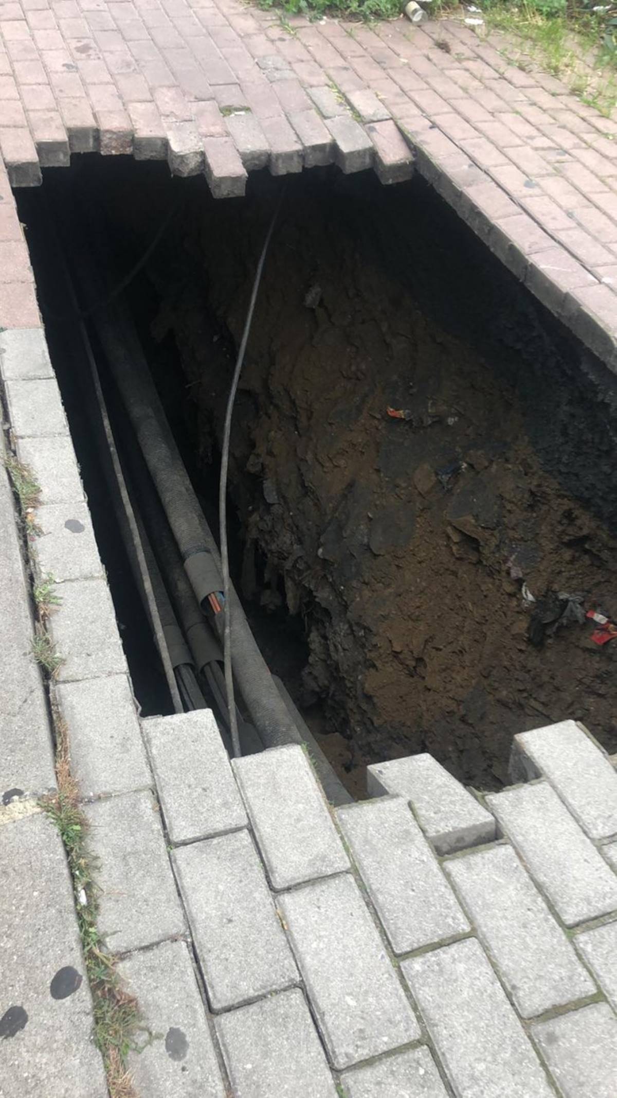 yer-yarilsa-da-icine-girsem-ne-demek-ne-anlama-geliyor-2