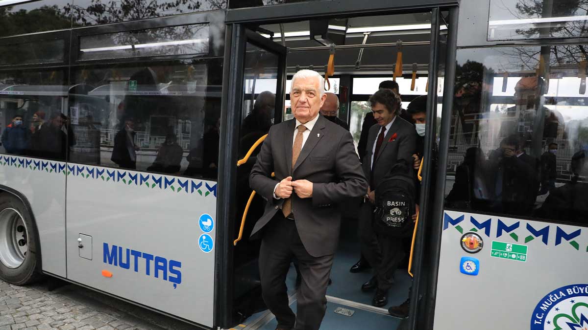 baskan-gurun-muglada-ucretsiz-tasima-krizini-cozdu-1