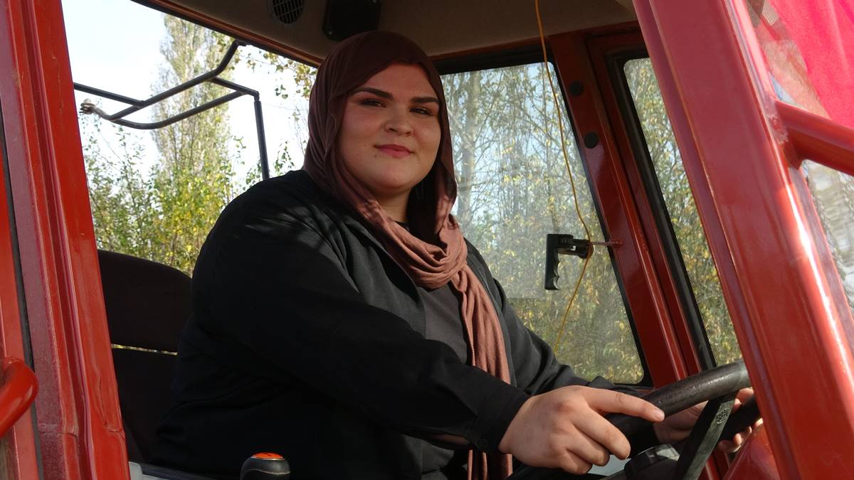 hiranur-turker-tesadufen-bilek-gurescisi-oldu-6