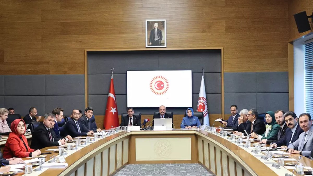 150-bin-tl-evlilik-kredisi-yas-siniri-var-mi