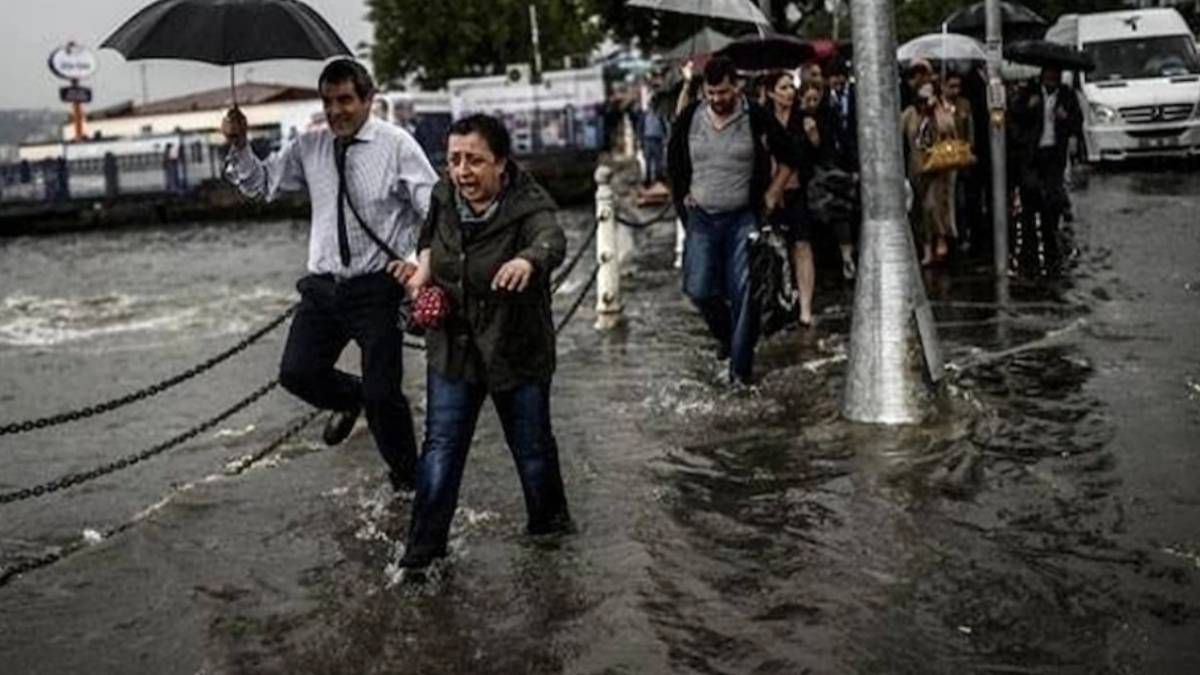 istanbullular-yarina-dikkat-havayi-koklayan-adam-prof-dr-sen-il-il-uyardi-bursa-kocaeli-sakarya-ankara-izmir-2