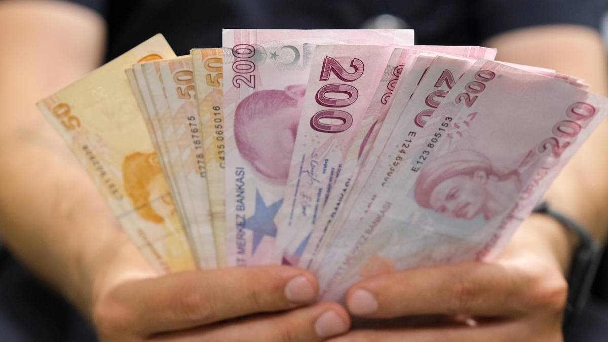 asgari-ucretin-ustunde-maas-alanlara-kotu-haber-ozgur-erdursun-sosyal-medya-hesabindan-duyurdu-2