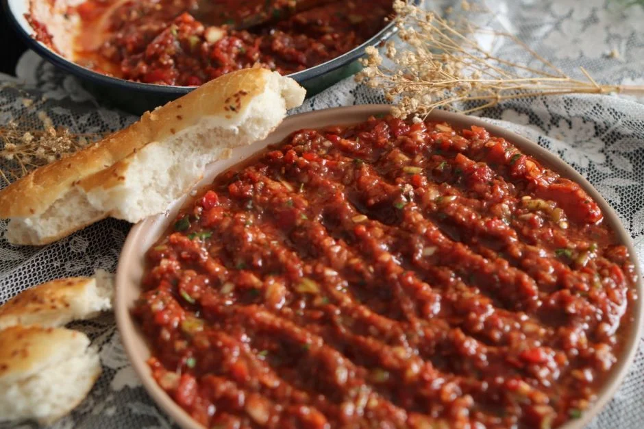 acili-ezme-salata-sezgi