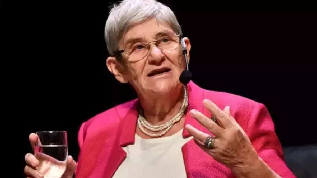 canan-karatayin-yasini-duyan-hayret-etti-meger-her-gun-bundan-yiyormus-herkese-de-tavsiye-etti-dinclik-nedeni-bakin-neymis-1