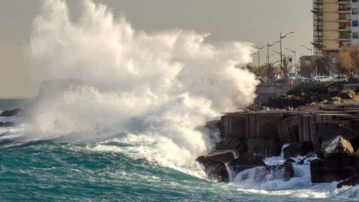 felaket-antalyayi-hem-karadan-hem-denizden-vuracak-kandilli-rasathanesinden-korkutan-uyari-geldi