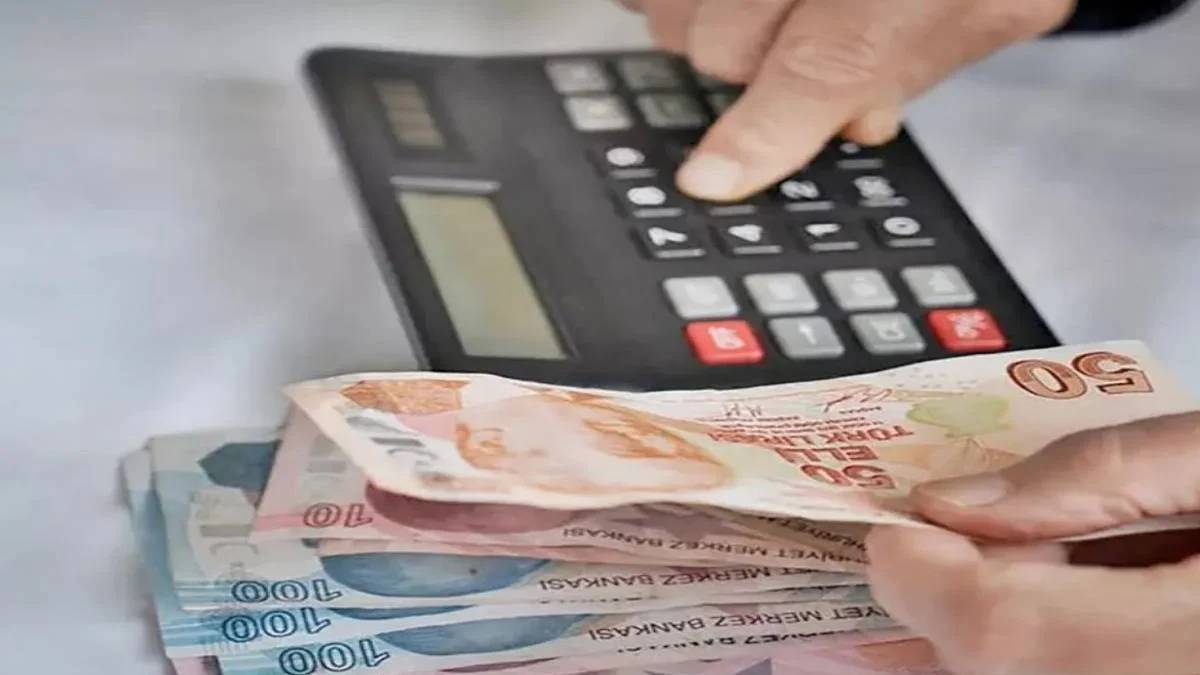 o-bankadan-emeklilere-dev-mujde-maasini-tasiyan-kisilere-10-bin-tl-verilecek-son-tarih-belli-oldu-kacirmadan-basvurun