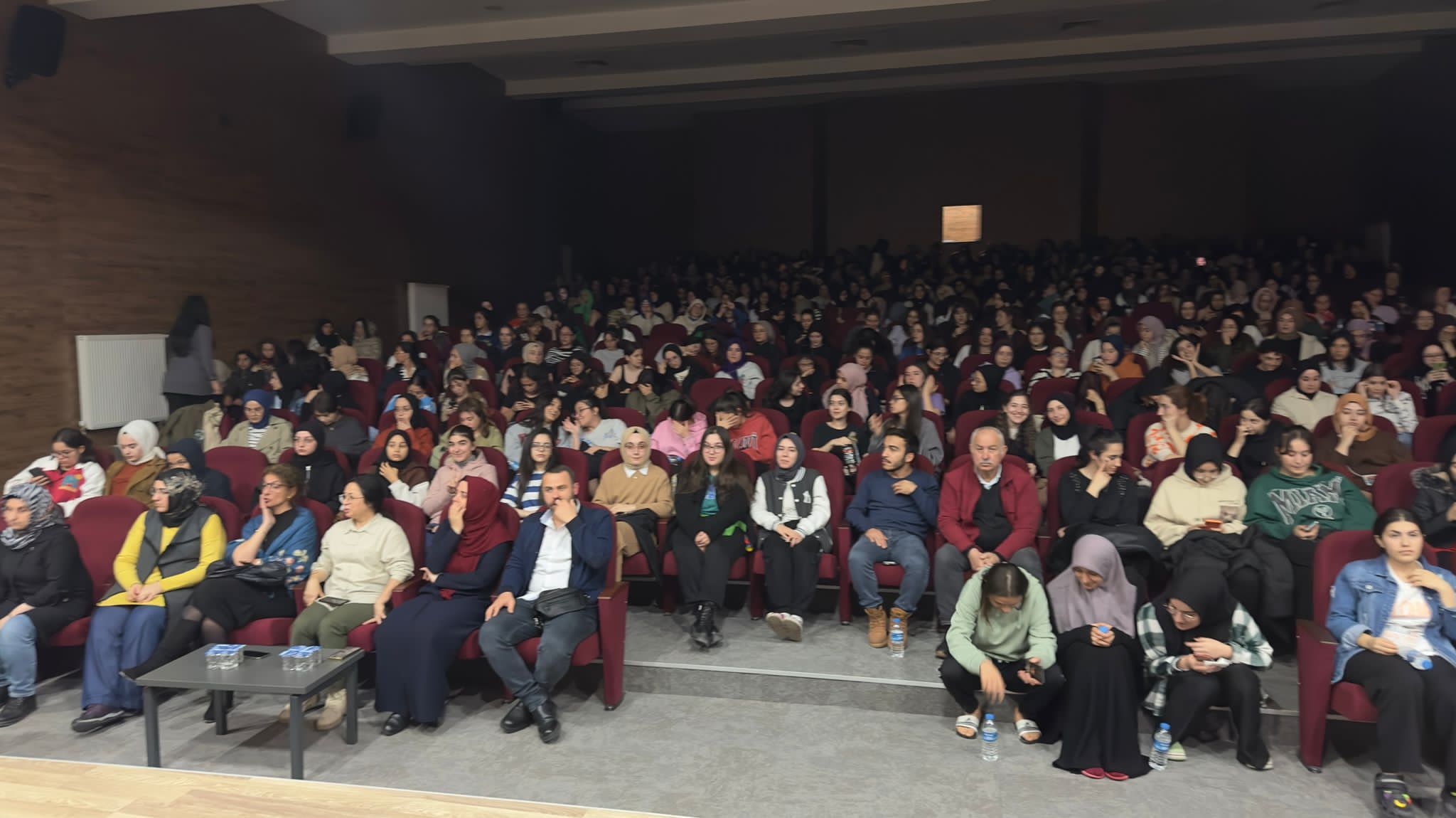 whatsapp-image-2023-11-24-at-13-21-23