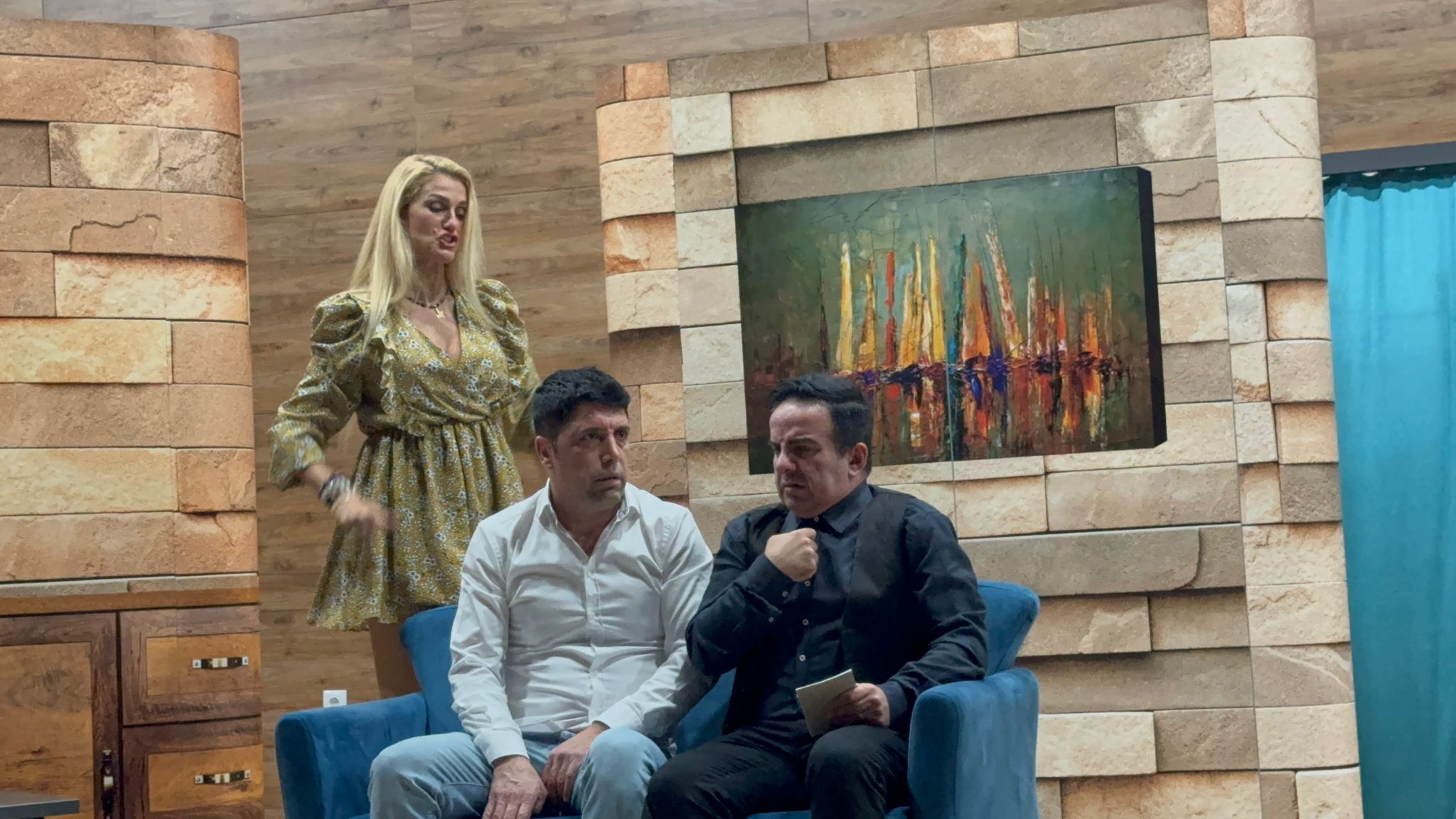 whatsapp-image-2023-11-24-at-13-21-24