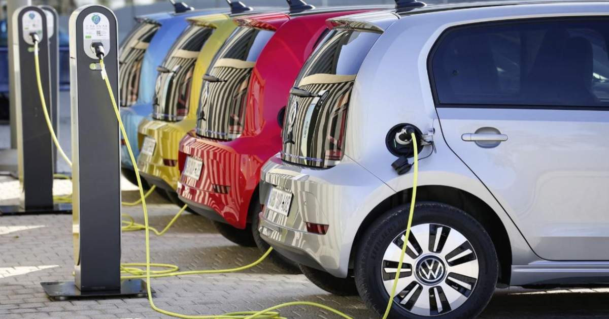 elektrikli-otomobil-73-body