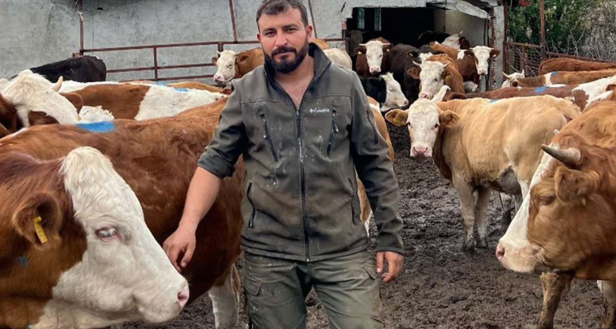 hobi-olarak-basladigi-hayvancilik-meslegi-oldu1