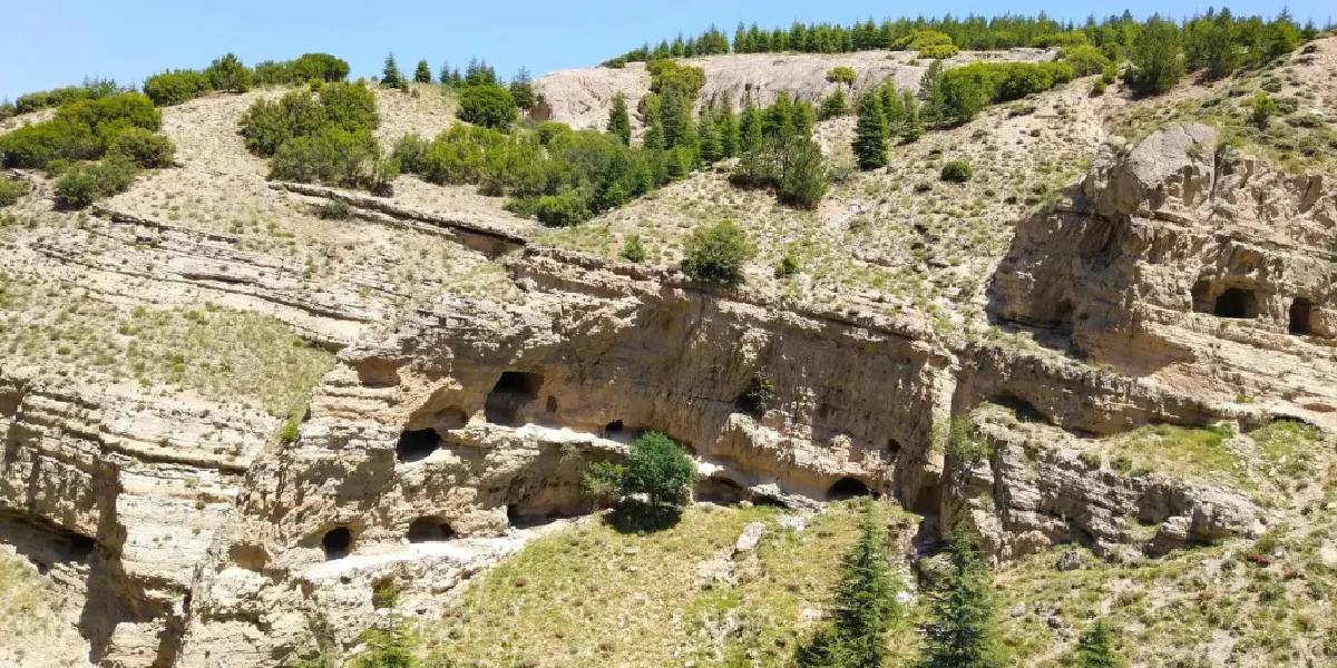 burdur-teke-sarayi-serencay-kanyonu-1