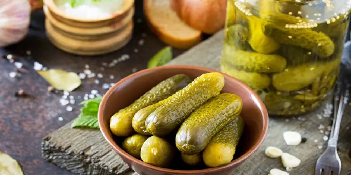 kutur-kutur-tursu-yapimi