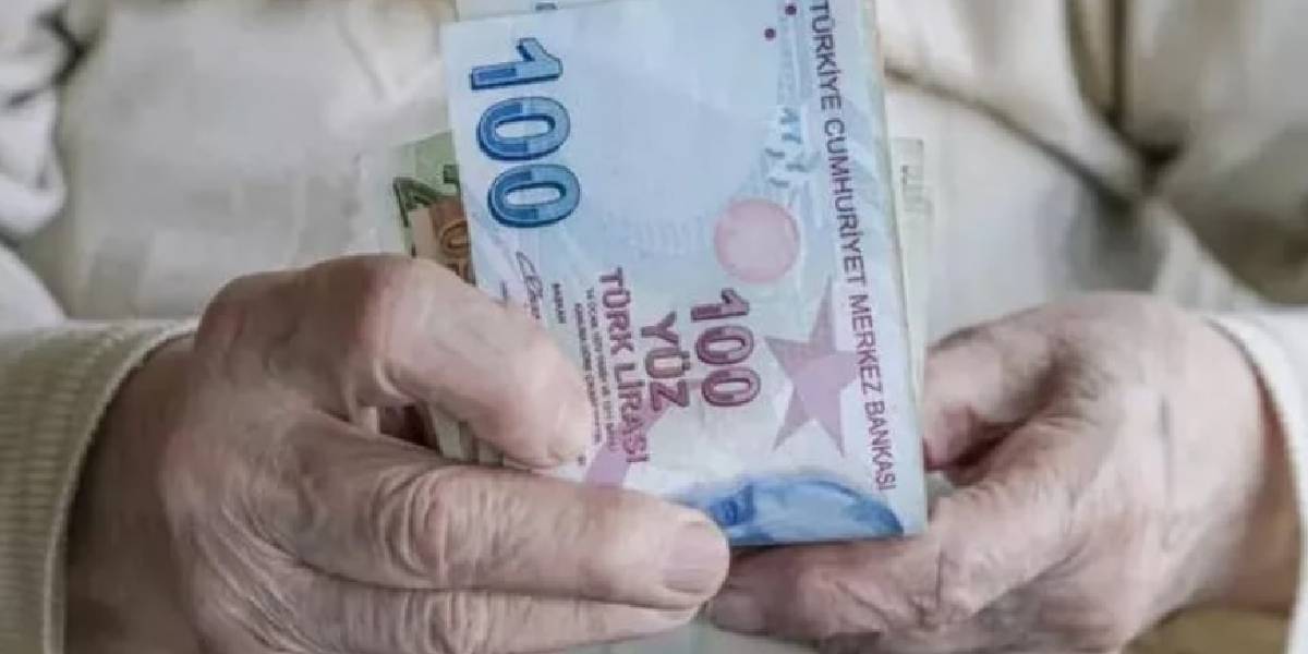 emekliye-bayram-ikramiyesi-ne-kadar-olacak-1.jpg