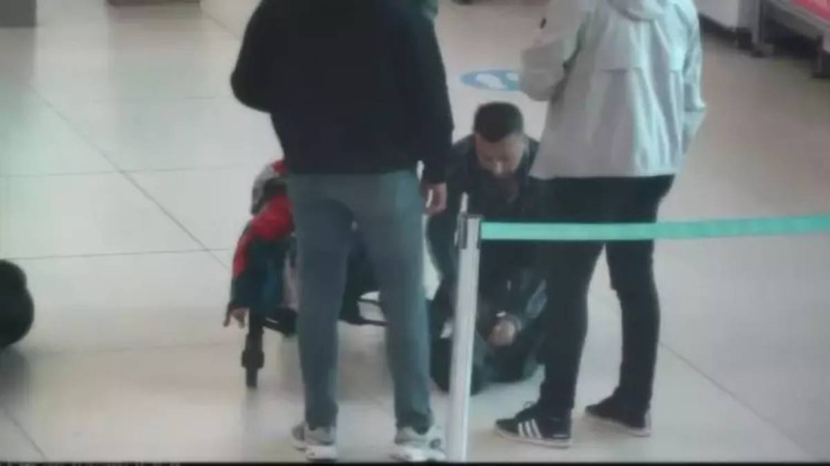 bebek-arabasinda-kulce-altinlar-bulundu-7