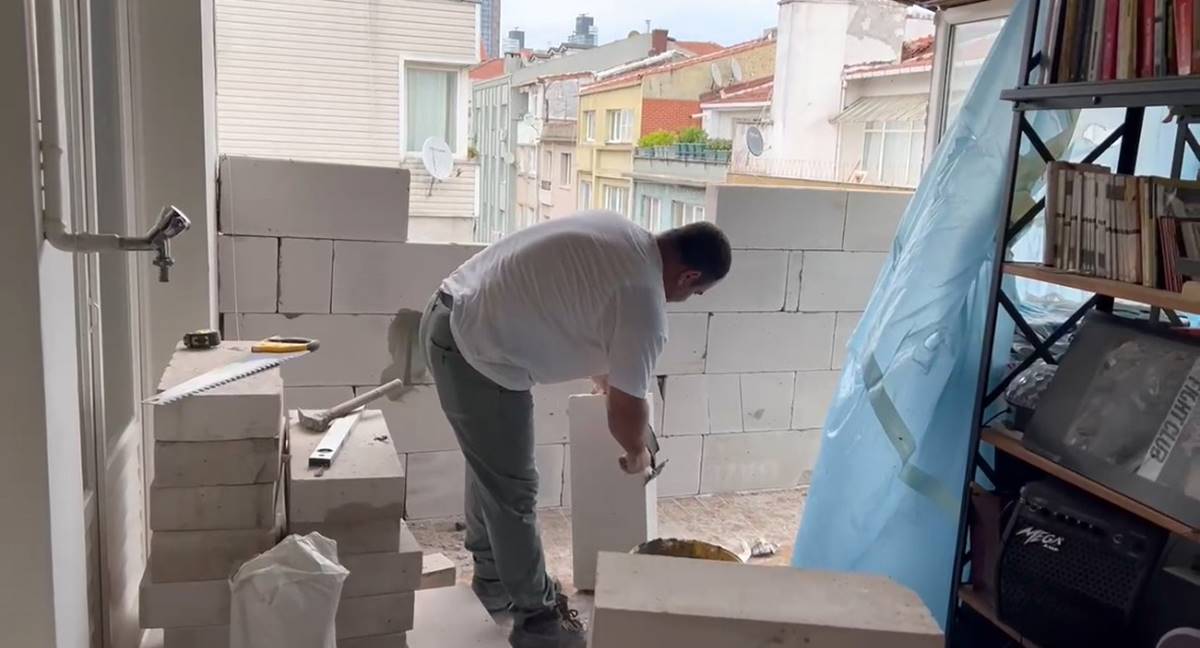 oyuncu-tufan-gokpinarin-evinin-duvari-yikildi-7-001