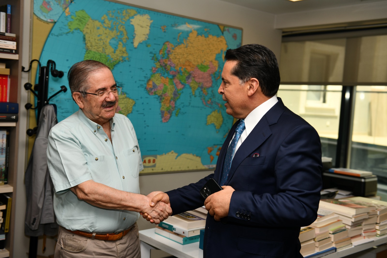 whatsapp-image-2024-06-06-at-16-58-27-1