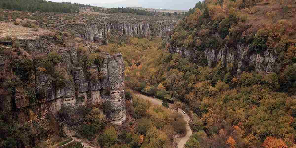 karabuk-tokatli-kanyonu-1.jpg