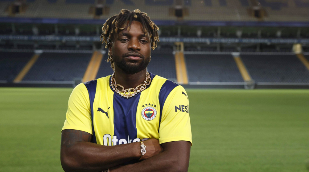 allan-saint-maximin-fenerbahce-2024-2025-2-1721225288-142672.jpg