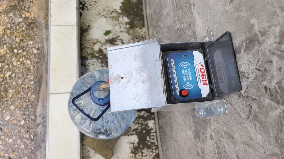 bu-koydeki-cesmeler-kartla-calisiyor-2.jpg