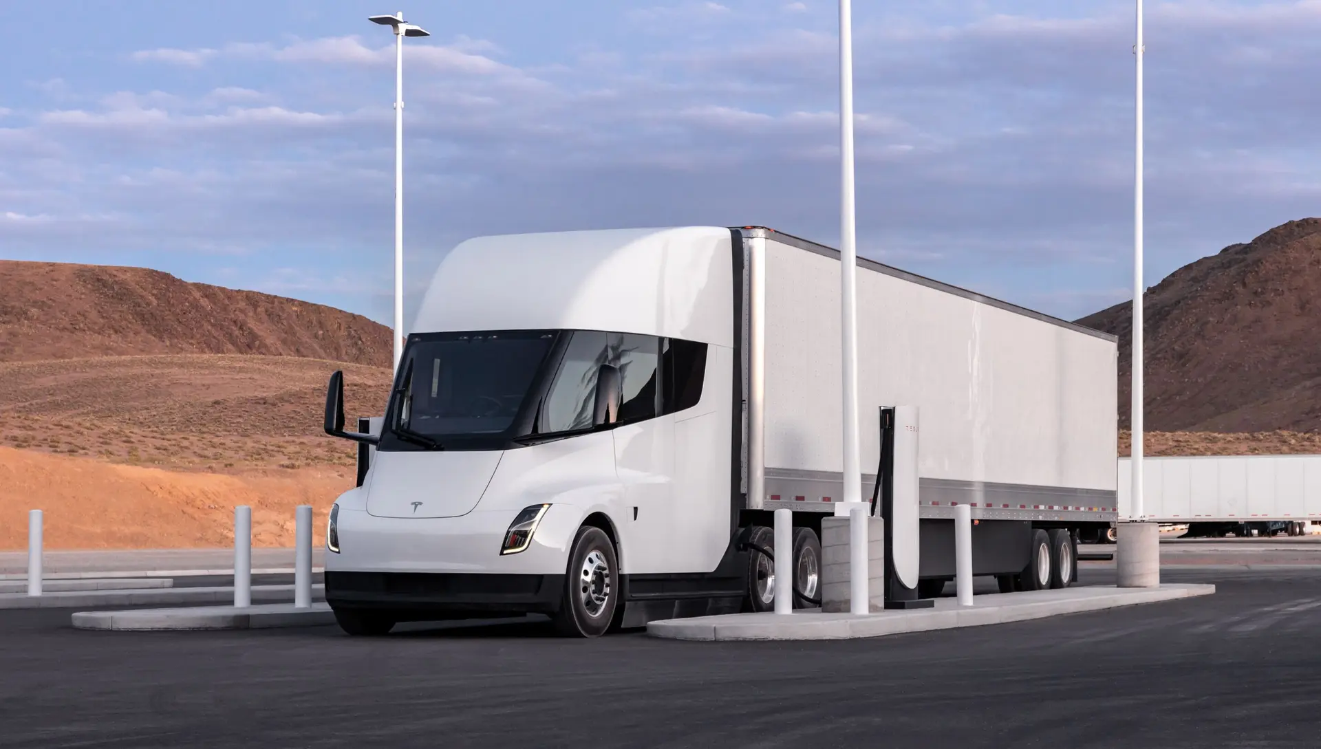 tesla-semi-charging-time.webp