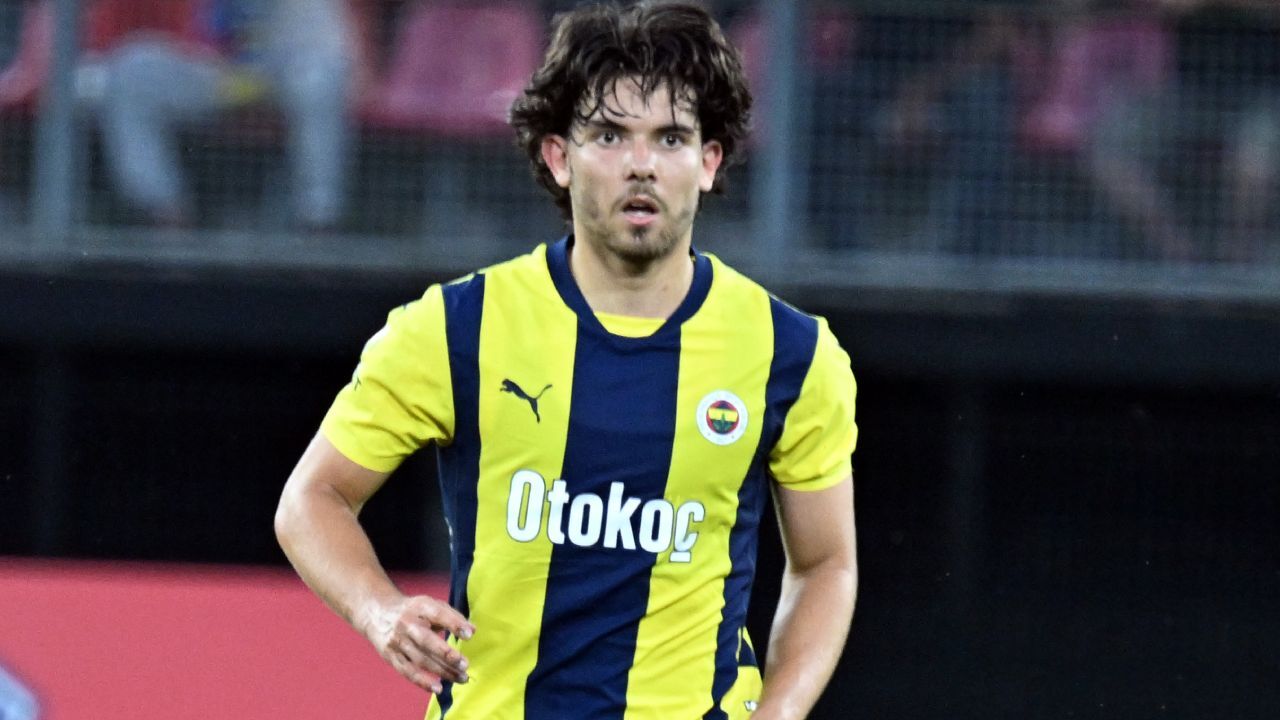 ferdi-kadioglu-fenerbahce-lille-maci-kadrosundan-cikarildi-iste-nedeni-17235642061964.jpg