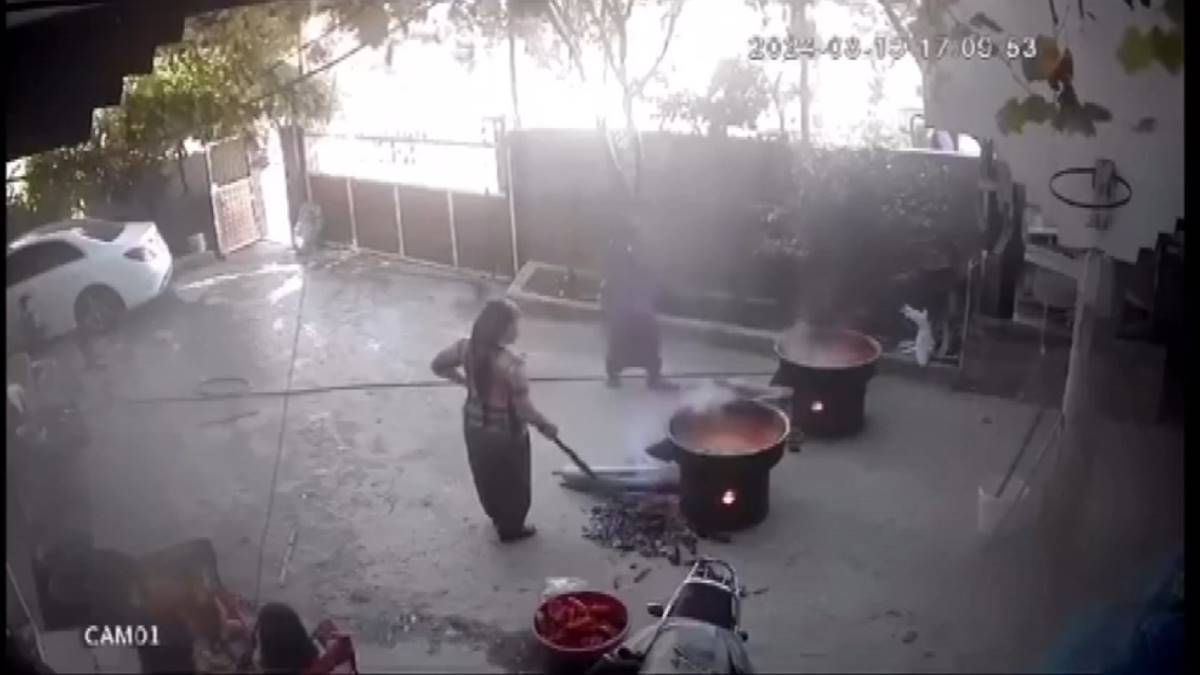 salca-yaparken-kazan-patlamasi-nasil-onlenir-salca-yaparken-atmamasi-icin-ne-yapmali-14