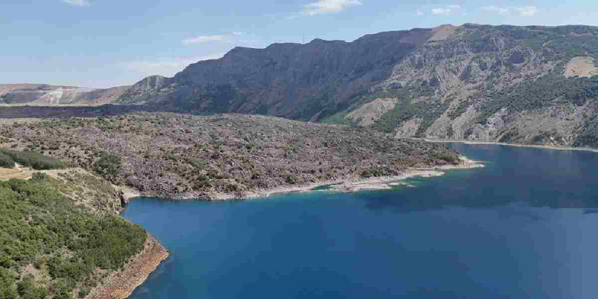 nemrut-krater-golu-1.jpg