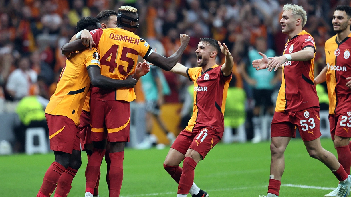 galatasaray-avrupa-ligine-3-puanla-basladi-l2rc.webp