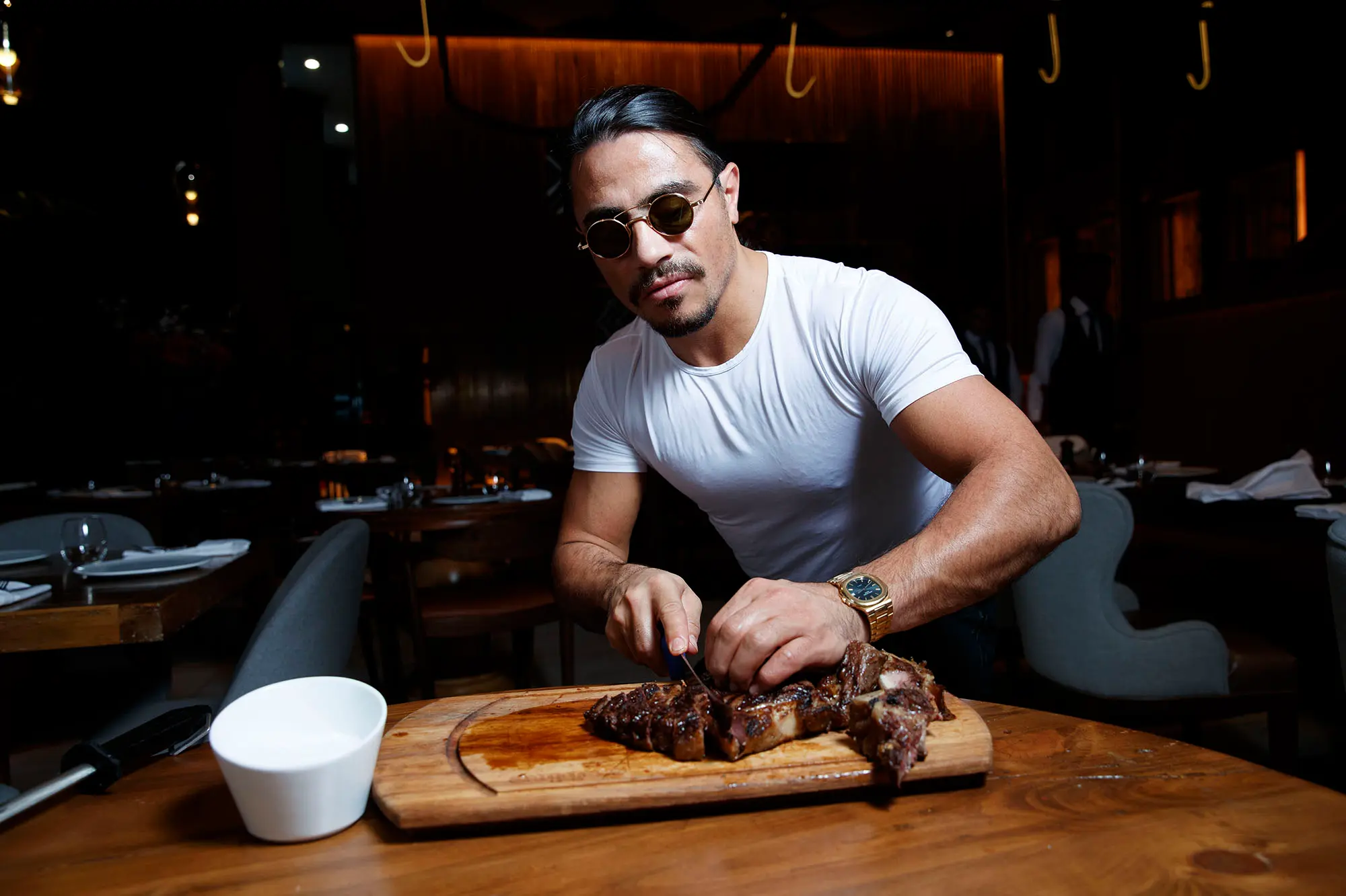 salt-bae-2.webp