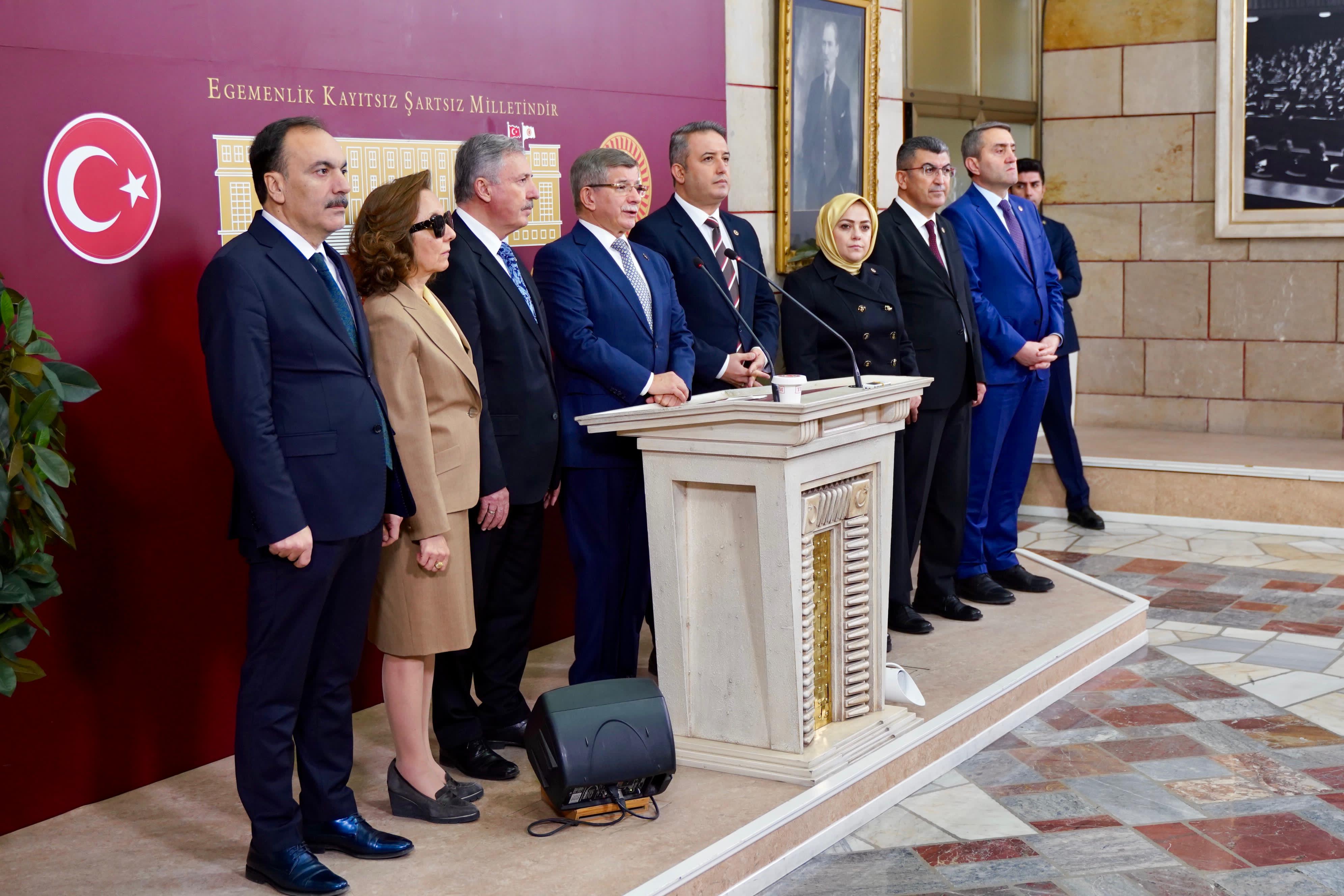 whatsapp-image-2024-12-12-at-17-39-43-2