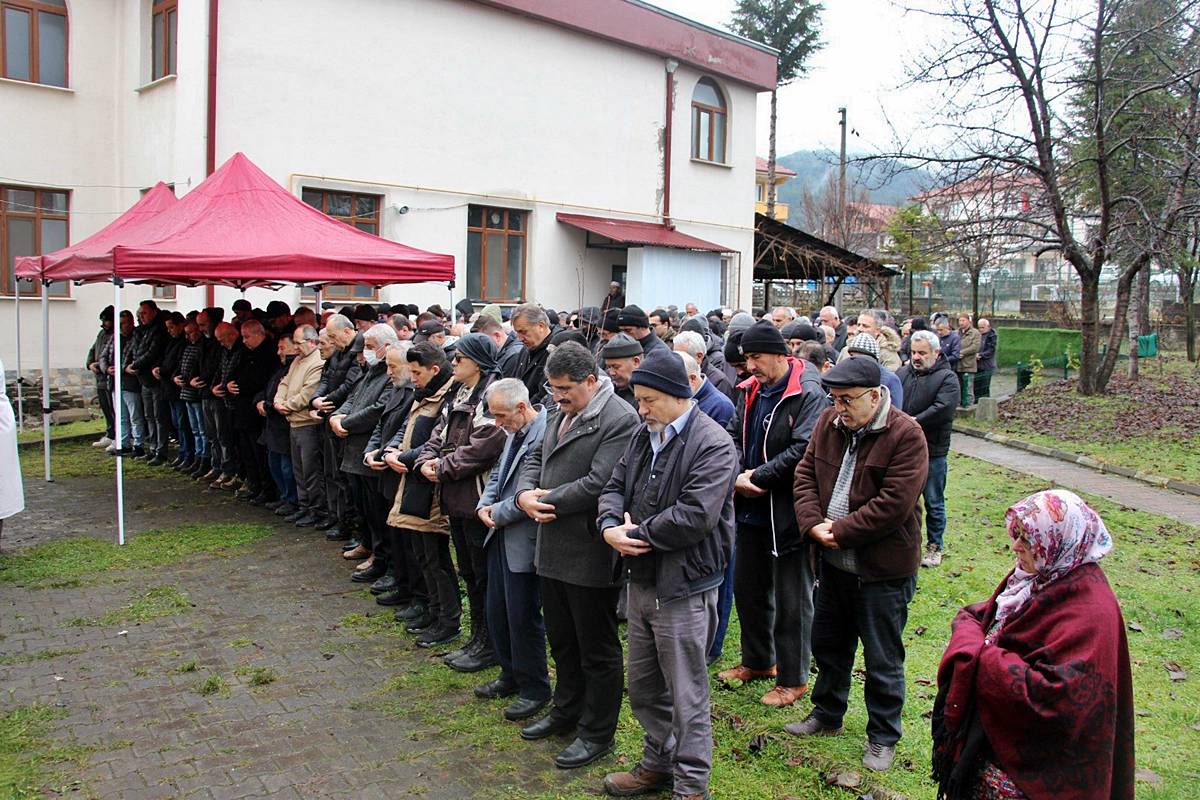 bolu-mengen-ibrahim-akkas-erdal-yucel-zihni-yetkin-4.jpg