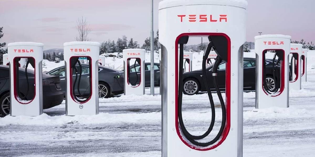 tesla-1.jpg