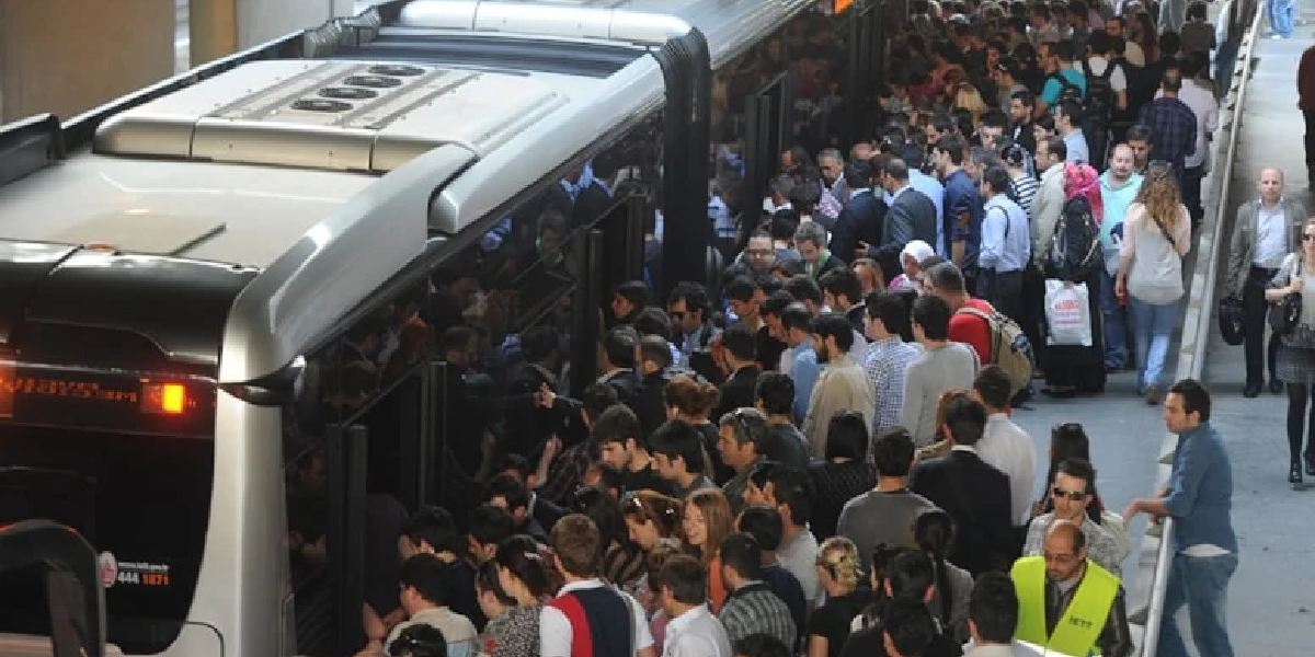 istanbulda-toplu-tasimaya-zam-2