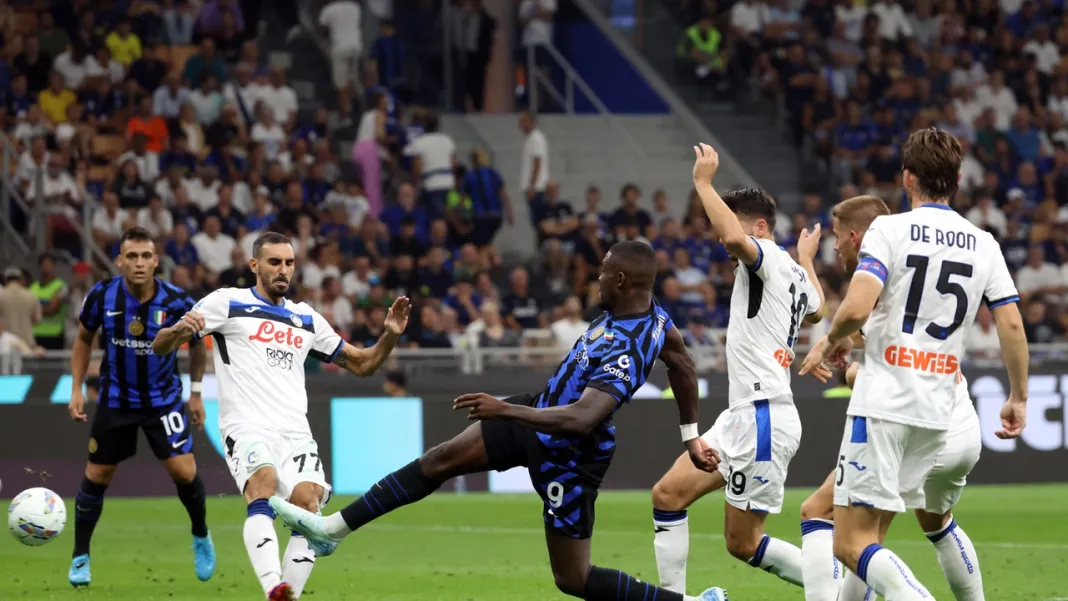 inter-e-atalanta-durante-la-partita-di-andata-in-serie-a.webp