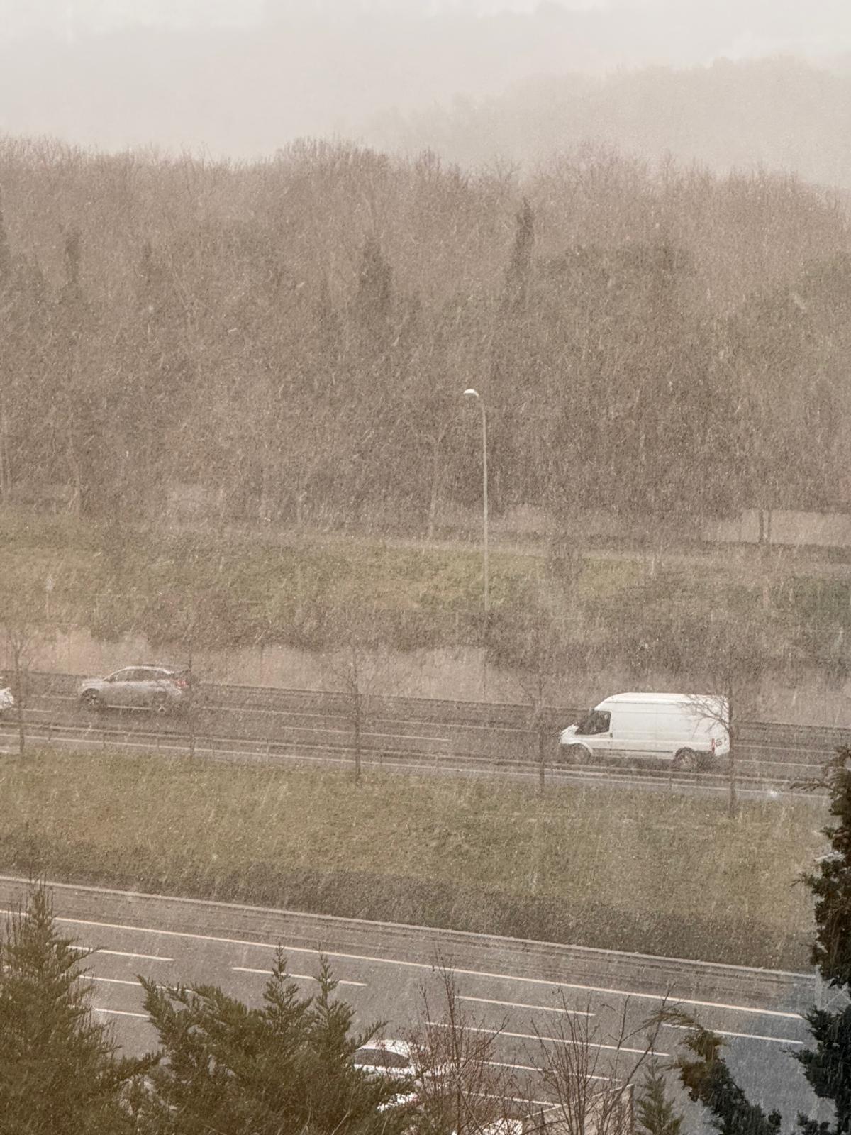 whatsapp-image-2025-02-05-at-13-39-18