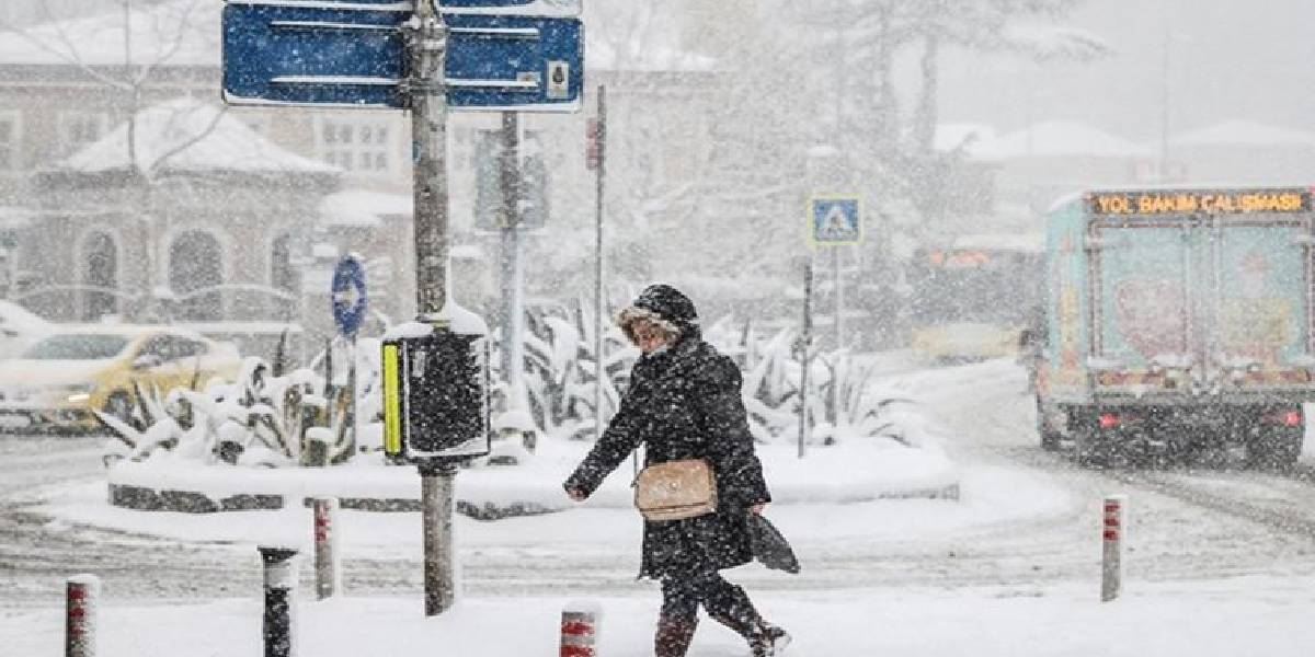 Kuzeyden gelecek sıcaklık 12 derece birden düşecek! İstanbul Valiliği'nden kar fırtınası uyarısı