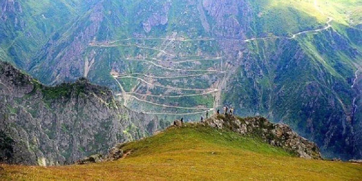 dunyanin-en-tehlikeli-yollari-2.jpg