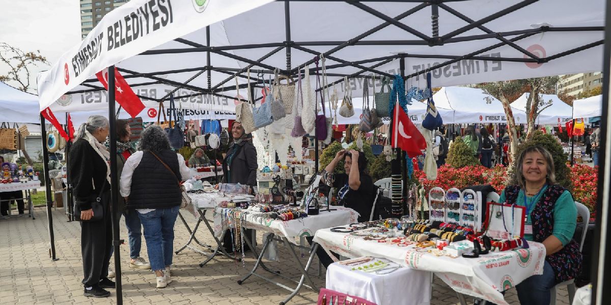 etimesgut-belediyesi-kadin-emegi-pazari-2.jpg