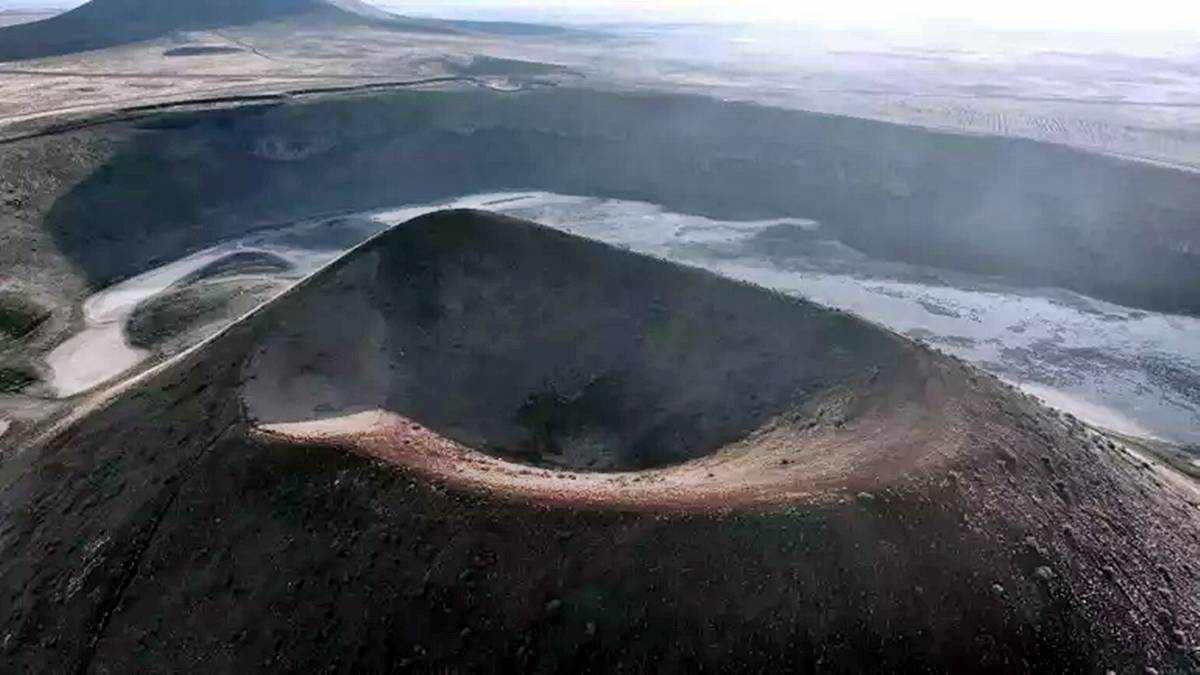 meke-golu-nerede-nasil-gidilir-neden-kurudu-1.jpg