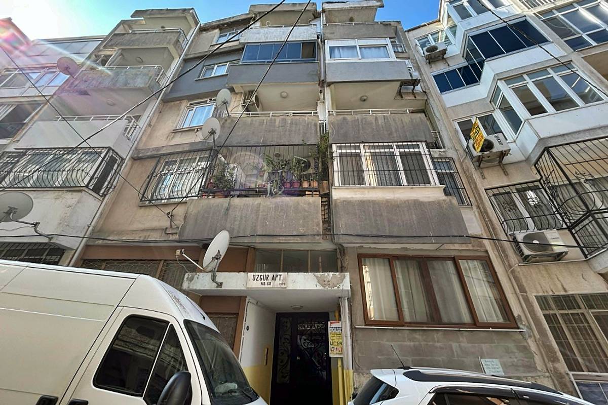 izmir-konak-son-dakika-haberleri-1.jpg